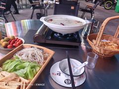 -高虾神龙虾·鲜货烧烤(六合店)