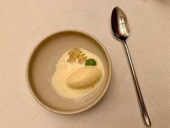 -岷山饭店·THE RIVER HOUSE西餐厅