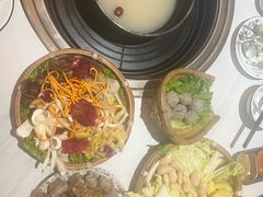 -小锅巴纳西餐厅