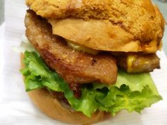 豬扒菠蘿油-华嫂冰室(尖沙咀店)