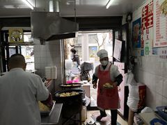 -黄阿姨锅贴大王(万航渡路店)