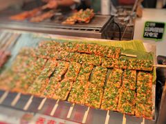 -泰龙城小吃街