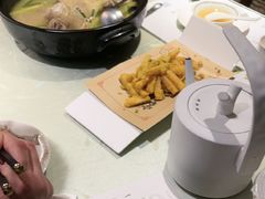 -陈江波老鸭煲(化工路店1号店)