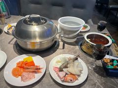 -渔纬港海鲜自助餐厅(湖里万达店)