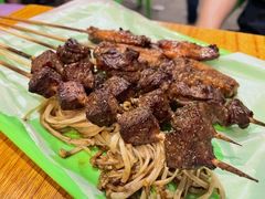 -蚝哥花姐湛江烤生蚝(美丽湾市场店)