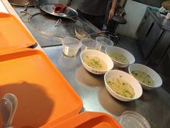 -周震馄饨(雅达阳羡溪山店)