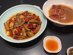 -铜锣湾·有麝自然香(渝北财富中心店)