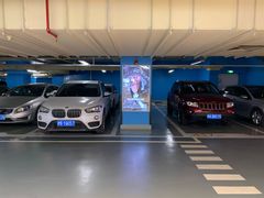 -上海来福士广场-停车场