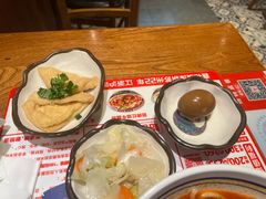 -鑫花溪牛肉米粉(东环大润发店)