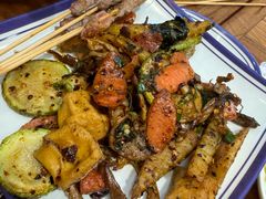 -云阿蛮云南生烫牛肉米线(奉贤路店)