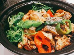 啫啫三文鱼头煲-避风塘·金牌店·夜宵(金玉兰店)