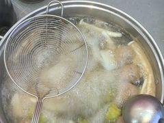 -官塘陈记鱼生·潮汕砂锅粥·牛肉火锅(潮枫路总店)