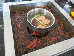 -二荆条·蜀鲜汇城市森林火锅