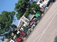 -平望服务区·停车场