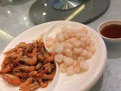 -品悦酒店(三林古镇店)