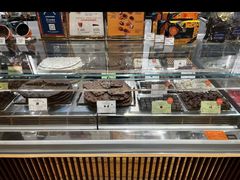 -VENCHI 闻绮(上海佛罗伦萨小镇店)