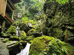 -藏龙百瀑风景区