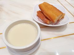 豆浆拼油条-稻香酒家·34年老字号·港式粤菜(侨光店)