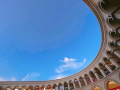 -王府井奥莱临潼小镇(临潼店)