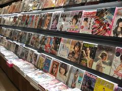 -诚品(信义店)