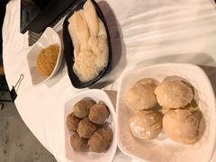 -鲜入围煮花胶鸡海鲜火锅