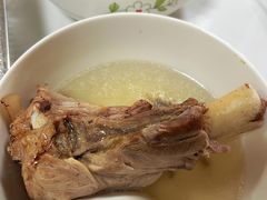 -周震馄饨