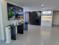 -JNK皮肤管理中心