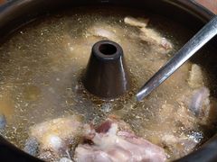 -云海肴·汽锅鸡·云南菜(天山百盛优客店)