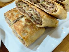 -虹海圣肉饼店家常菜馆