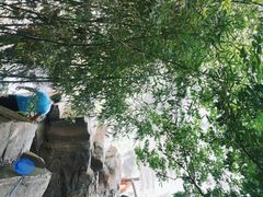 -龙潭大峡谷