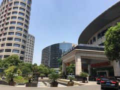 -七彩阳光游泳俱乐部(江北远洲店)