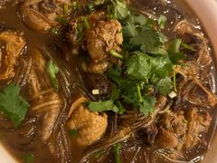 小鸡炖蘑菇-關東雪东北菜(中庚漫游城店)
