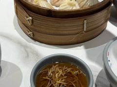 -馋三尺蟹粉小笼(人民广场店)