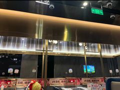 -海底捞火锅(长宁路龙之梦店)