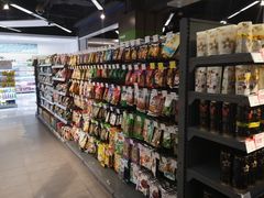 -blt精品超市(杭州城西银泰店)