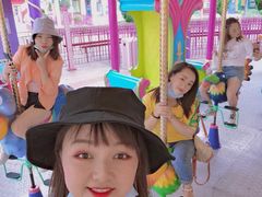 -七彩云南欢乐世界