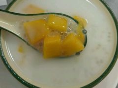-芬芳甜品(同福路店)