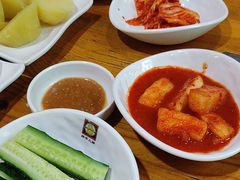 -喇喇排骨火锅·传统韩式脊骨汤(望京西园总店)
