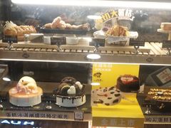 -DQ·蛋糕·冰淇淋(大宁国际商业广场店)
