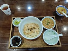 -蟹上黄·蟹黄面·江南糖水(人民广场店)