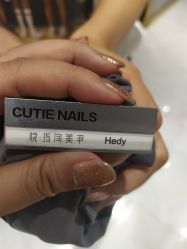 -悦指间美甲美睫