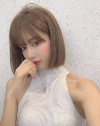 -曼都发型