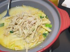 -鸽子侯·家宴·平价海鲜(绿地店)