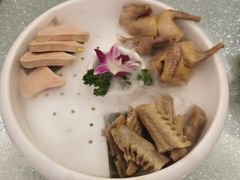 至尊三宝-岭南海晏楼(滨江东总店)