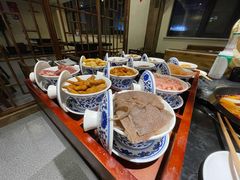 十二道锋味-重庆古老火锅