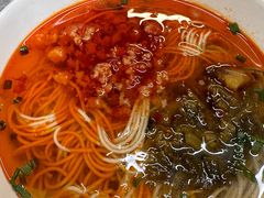 辣肉面-小桃园餐厅