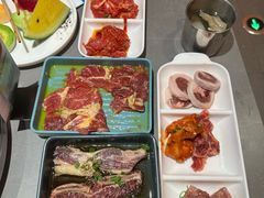 -黑金·寻焰自助百汇·烤肉·火锅(中街店)