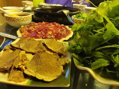 -乳仔牛牦牛汤锅 烤羊排(松潘古城店)