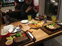 -必胜客(百联又一城店)