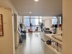 -JNK皮肤管理中心